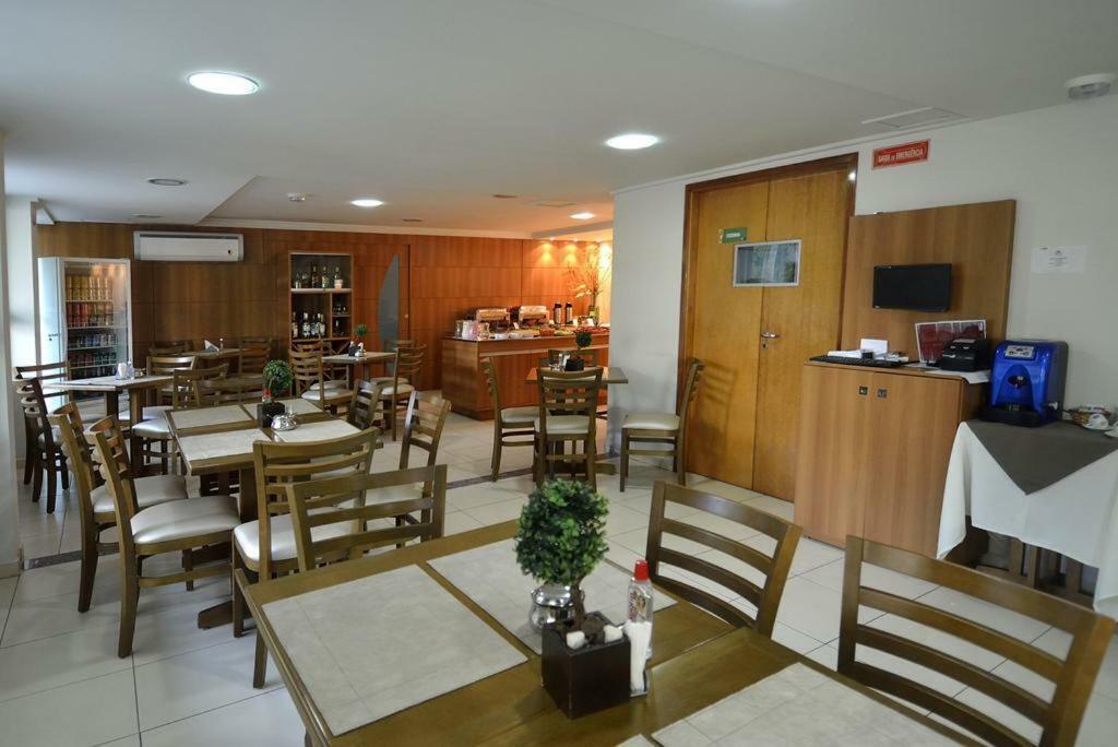 Flat A Beira Mar De Joao Pessoa Com Ar Hotel Exterior photo